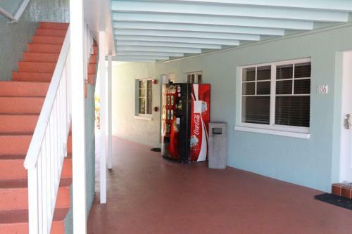 205d Barefoot Beach Club