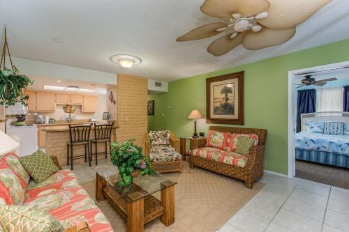 Coconut Breeze III Home