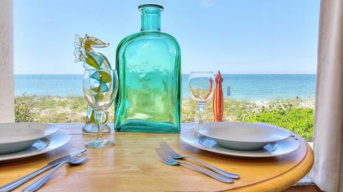 Belleair Beach Club By Teeming Vacation Rentals