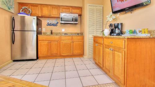 Belleair Beach Club By Teeming Vacation Rentals