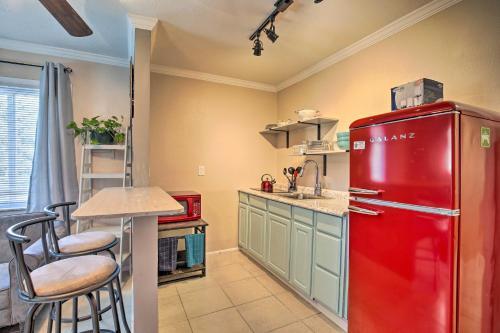 Apartamento Cozy Clearwater Apt With Balcony, 5 Mi To Beach