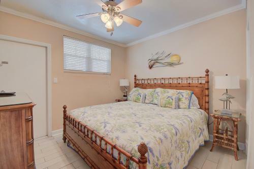 Apartamento Clearwater Beach Suites 102 Condo