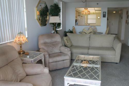 Quiet Waters By Florida Lifestyle Vacation Rentals