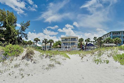 Apartamento Gulf-view Condo With Balcony, Pool & Beach Access Condo