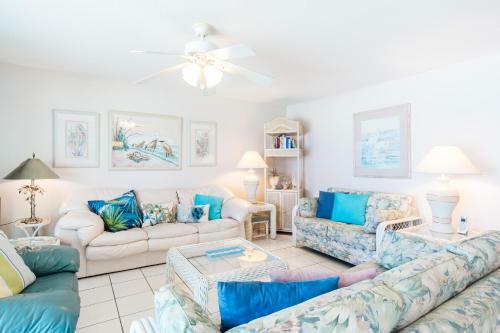 Holiday Villas By Plumlee Vacation Rentals