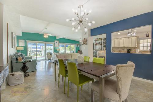 Water Lover's Paradise - Weekly Rental Home