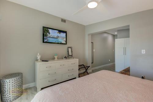 Water Lover's Paradise - Weekly Rental Home