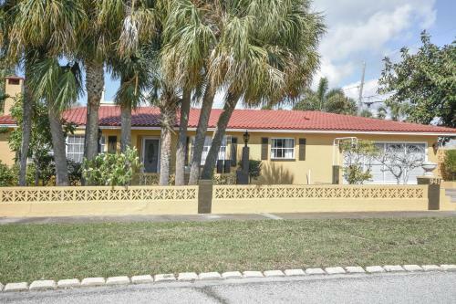 Clearwater Beach Getaway Home