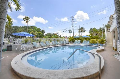 Apartamento Clearwater Beach Suites 203 Condo