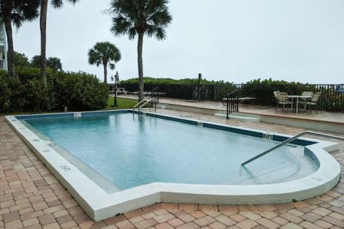 Pelican's Cove 402