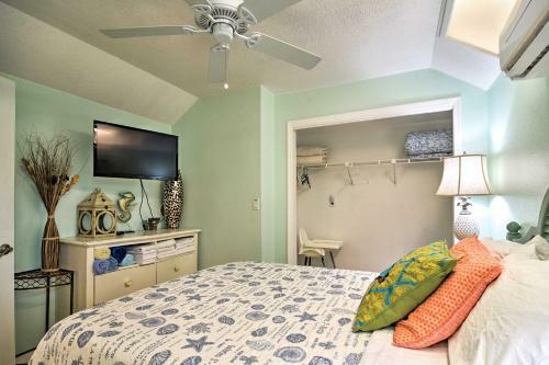 Driftwood Beach Cottage - Walk To Clearwater Bch