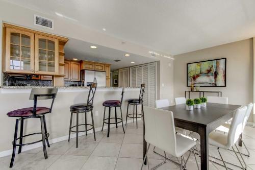 Apartamento Dockside Condo With Pool 2blocks To Clearwater Beach