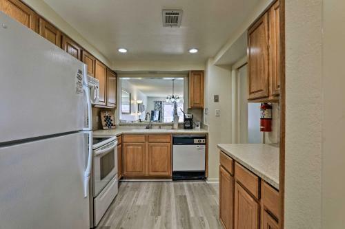 Apartamento Inviting Cocoa Beach Condo With Ideal Location!