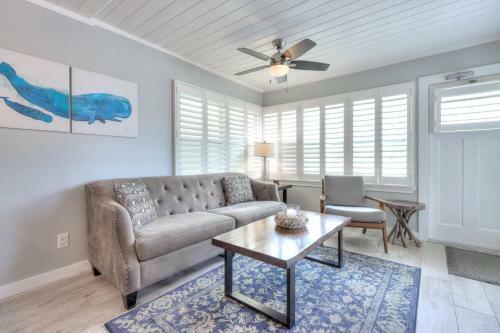 Island Vibes III - Weekly Vacation Rental Cottage