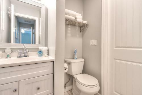 Island Vibes III - Weekly Vacation Rental Cottage