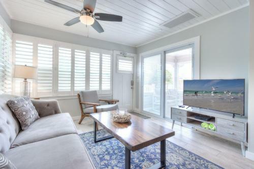 Island Vibes III - Weekly Vacation Rental Cottage