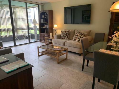 Bay Mariner By Florida Lifestyle Vacation Rentals