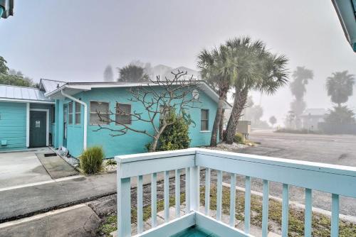Sun-soaked Coastal Hideaway - Steps To Beach!