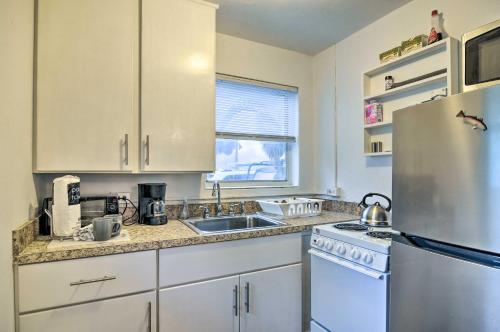 Sun-soaked Coastal Hideaway - Steps To Beach!