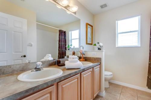 546 Windsor Place Villa #221631 Villa