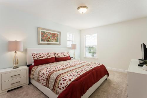 Beautiful Vacation Home With Private Pool And Garage St4328
