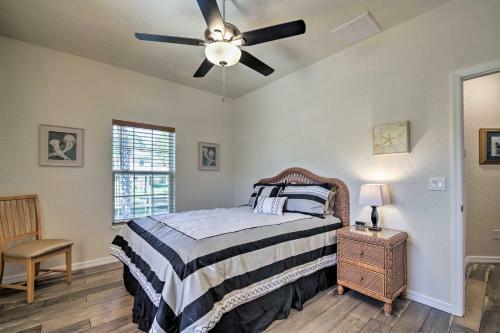 Spacious And Hip Crystal River Home With Dock And Kayaks!