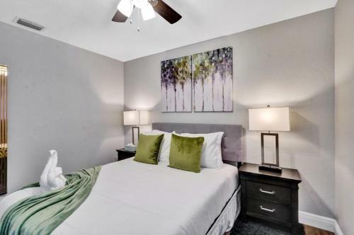 Private Pool Beautiful Updated 4br Home 2bth