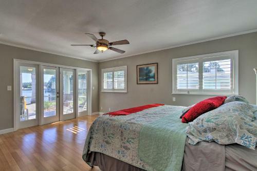 Waterfront House On Kings Bay With Dock And Lift!