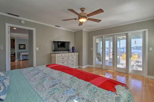 Waterfront House On Kings Bay With Dock And Lift!