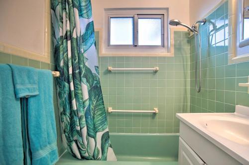 Coastal Escape With Pool - 4 Mi To Dania Beach!