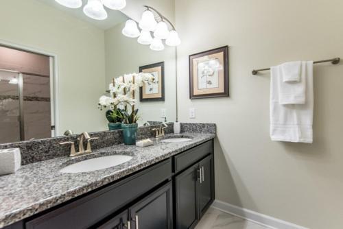 Moonvalley Villa #230708