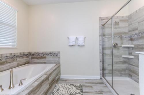 Eight-bedroom Villa 1537