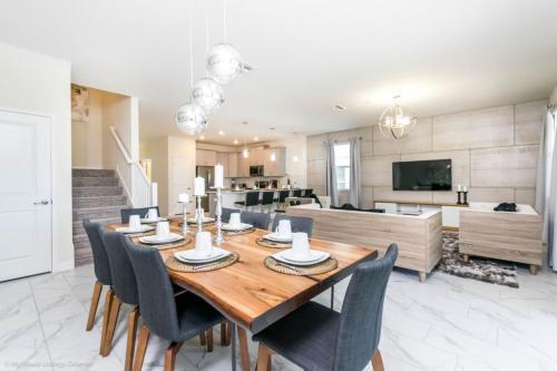 Villa Champions Gate - 1666mvd