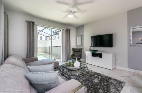 Free Water Park On Disney Delight