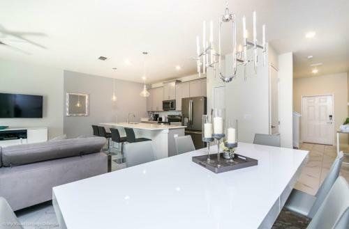 Free Water Park On Disney Delight