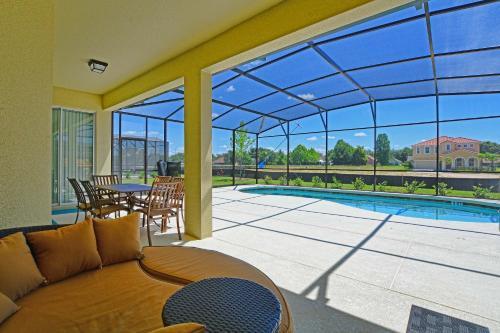 Solterra - 5 Bedrooms House W/pool-7029sr