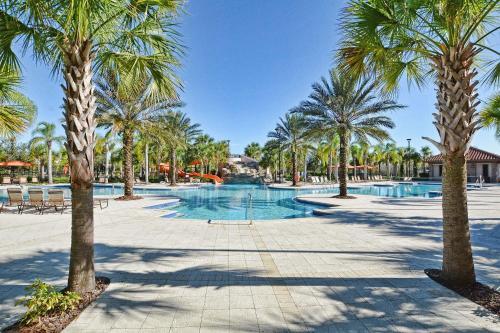 Solterra - 5 Bedrooms House W/pool-7029sr