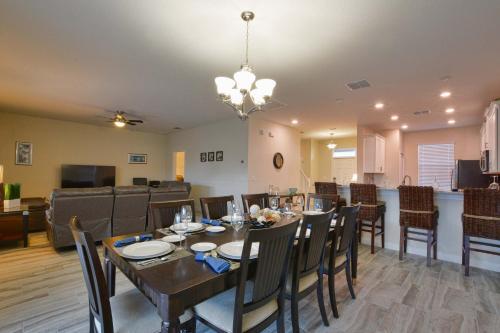 Champions Gate - 5 Bedrooms House W/pool-4912cg