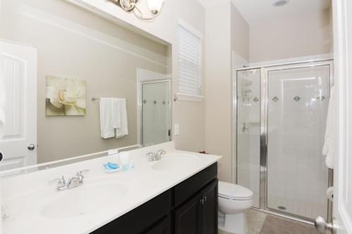 Spacious And Gorgeous Single Home With Game Room St5148