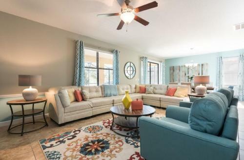 Emerald Oasis Elegant Pool House 8 Miles To Disney