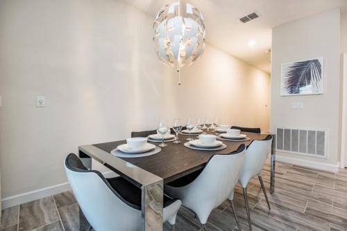 Villa Four Bedrooms Champions Gate 1594mvd