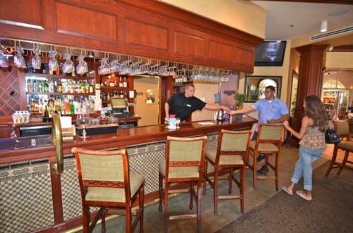 4 Bed 3.5 Bath Townhome In Regal Palms Resort