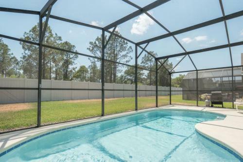 Beautiful 5 Bedroom 3 Bath Villa Located In Westridge, Davenport Fl