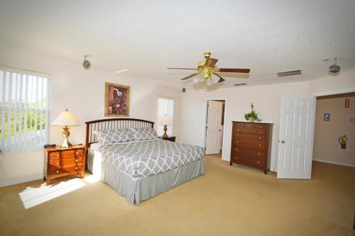 Windwood Bay 215185
