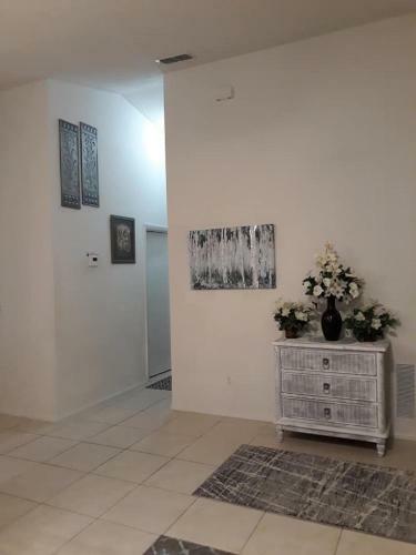 Hl116n Hampton Lakes - Four Bedroom Home