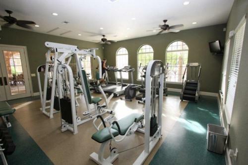 Beautiful 4 Bedroom 3 Bath Condo In Bella Piazza