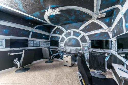 Observer Lane Villa #258866 Villa