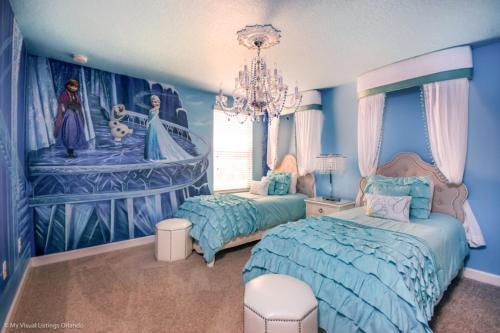 Observer Lane Villa #258866 Villa