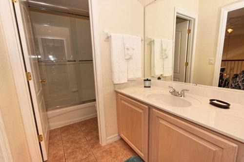 343 Gleneagles Drive Villa #221582 Villa