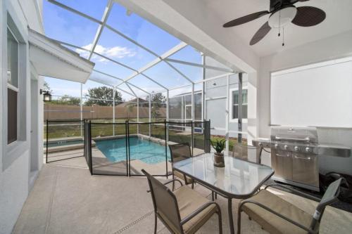 Luxury And Modern Single Home With Private Pool Cg1648